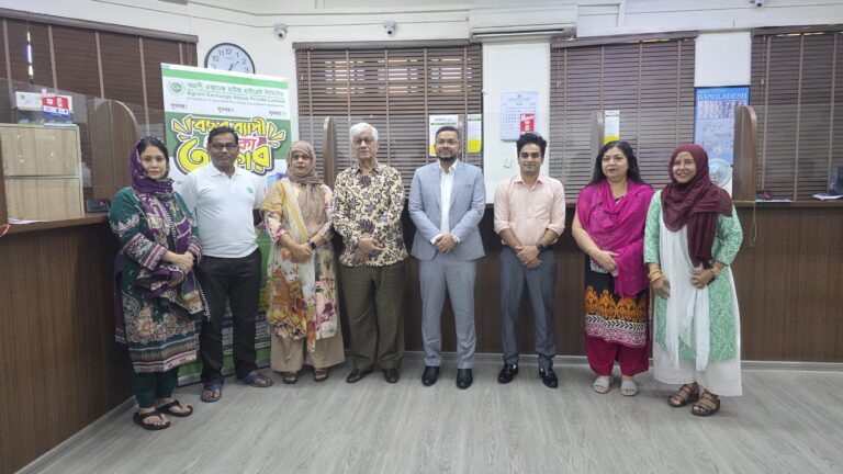 Hon'ble Chairman and MD Sir during Branch Visit
